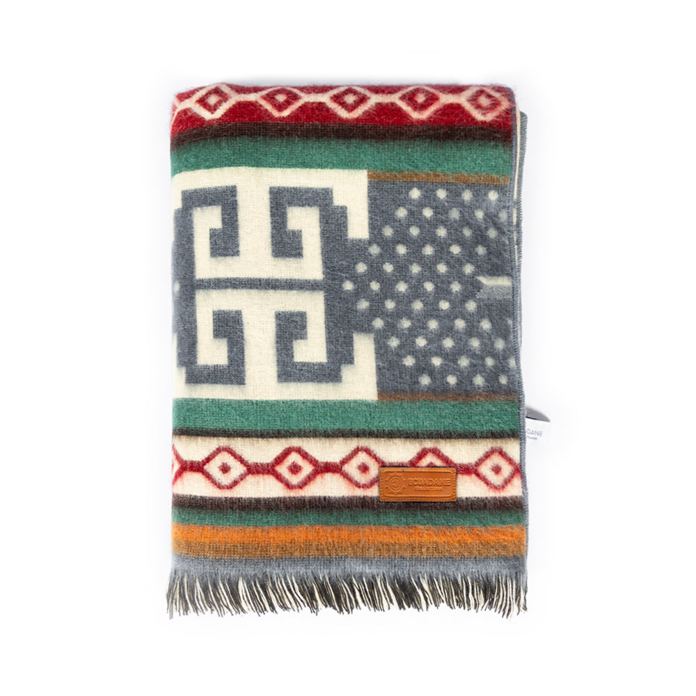 Sumaco Wave Throw