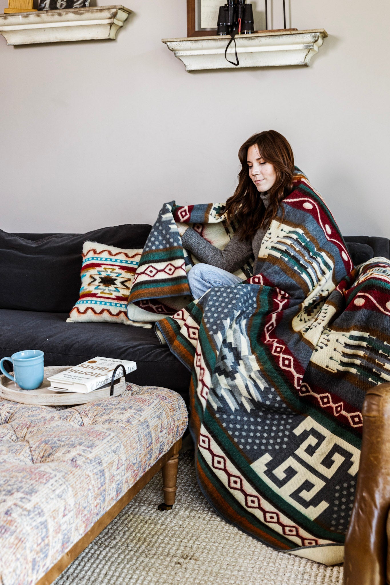 Sumaco Wave Artisan-Crafted Blanket with Southwestern Design