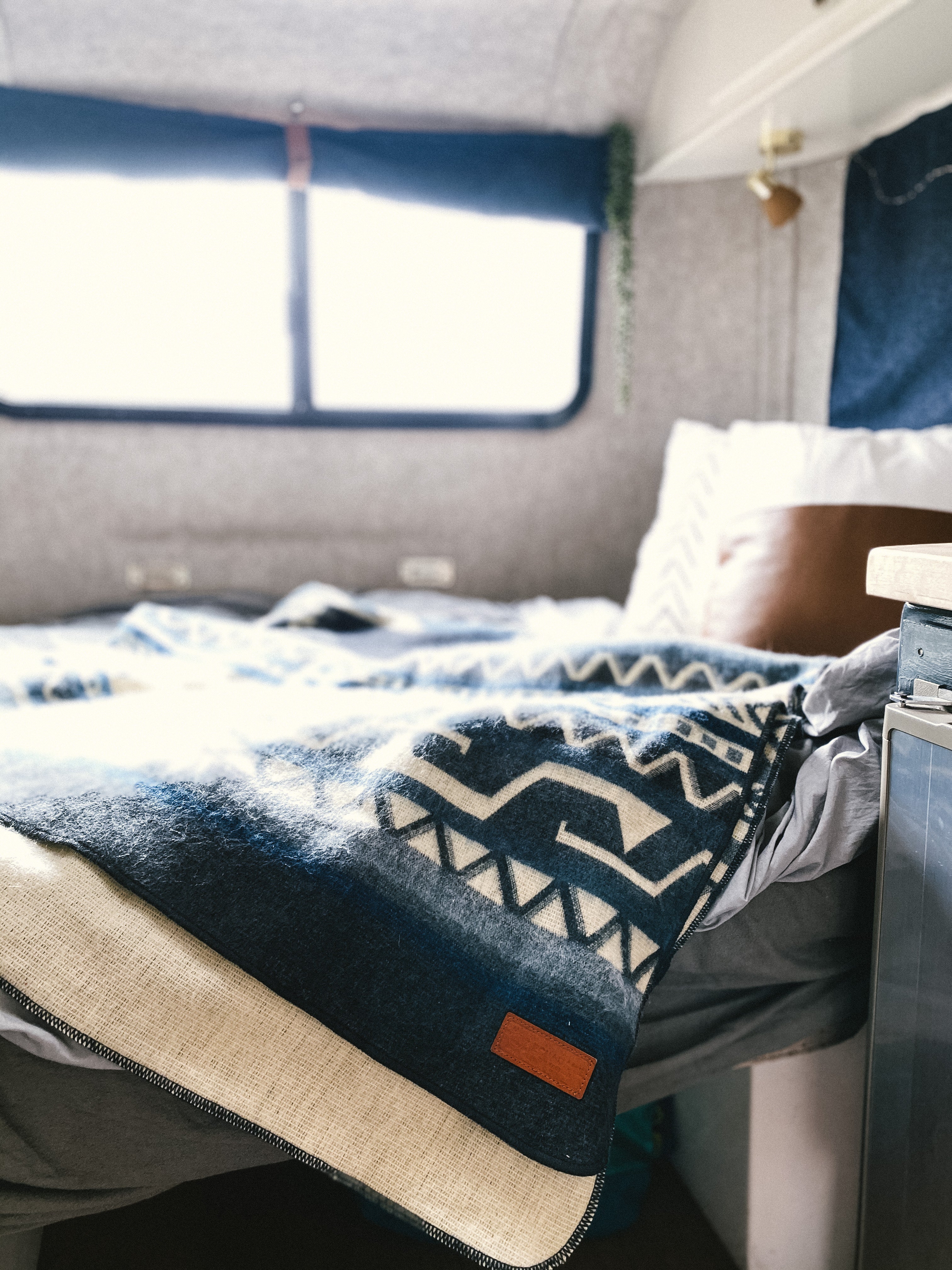 Artisan-Made Southwestern Blanket - Antisana Sky