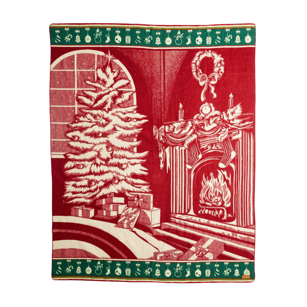 Artisan-Made Winter Blanket - Red Christmas