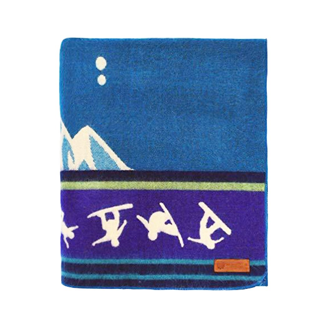 Queen-Size Winter Blanket - Shredding Snowboarder