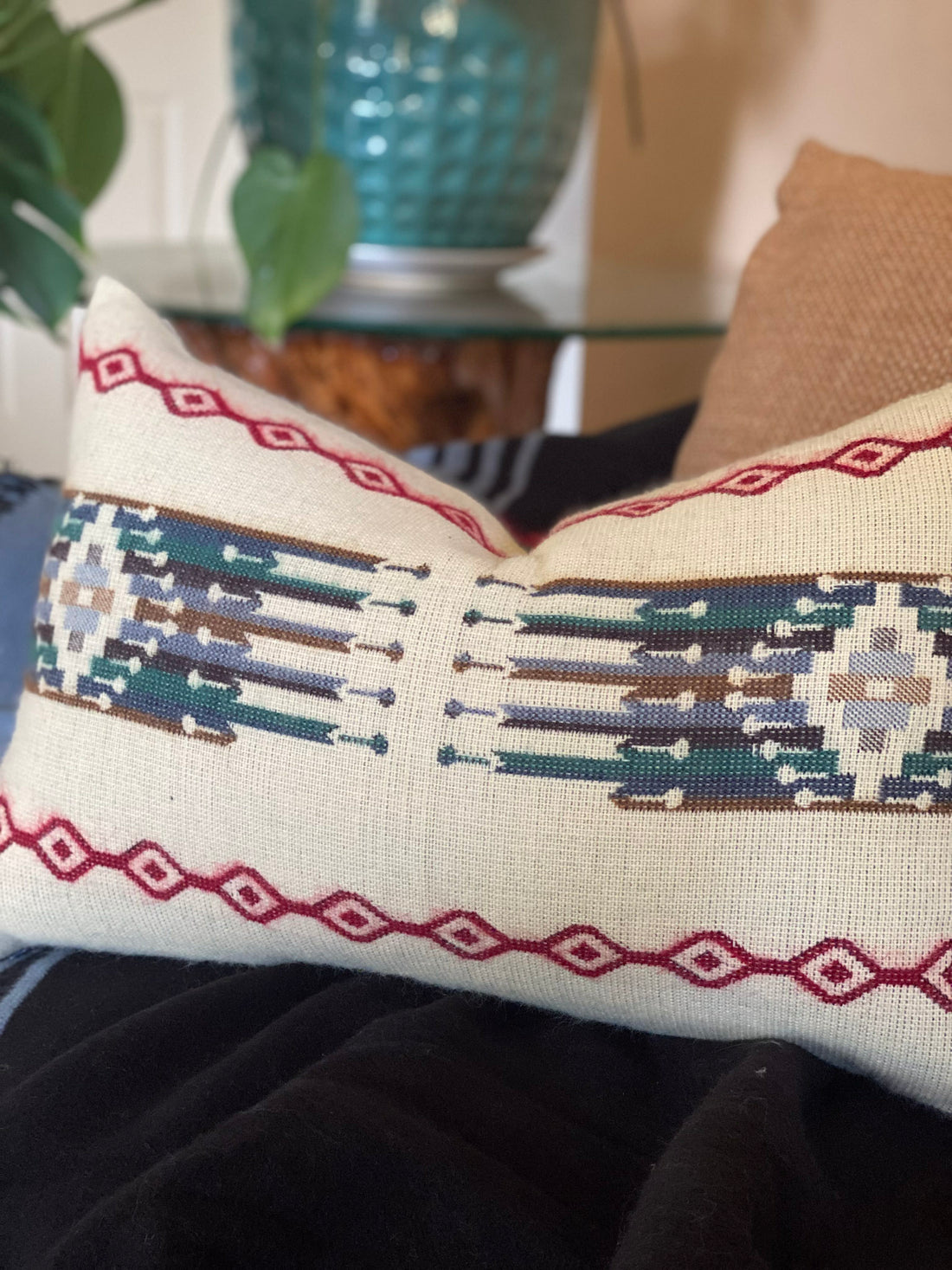 Artisan-Made Lumbar Sumaco Wave Pillowcase with Southwestern Design