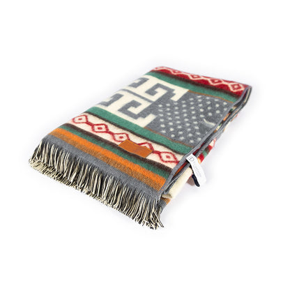 Sumaco Wave Throw