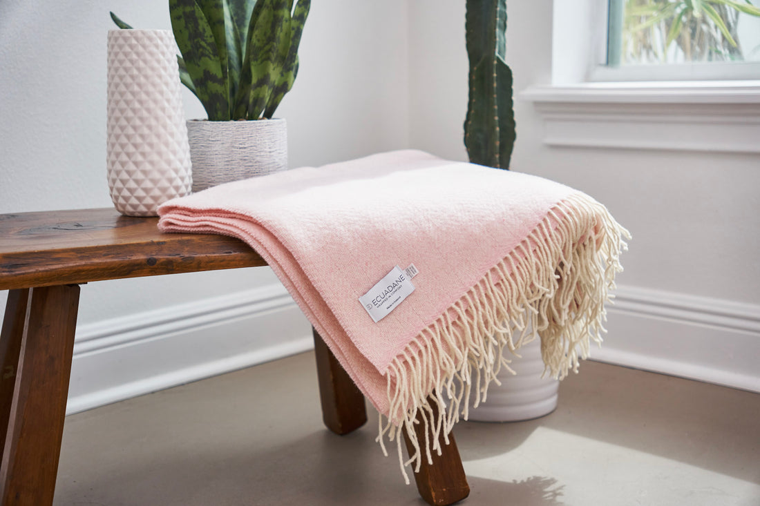 Merino Wool & Cashmere Throw Blanket - Álainn Yew Pink