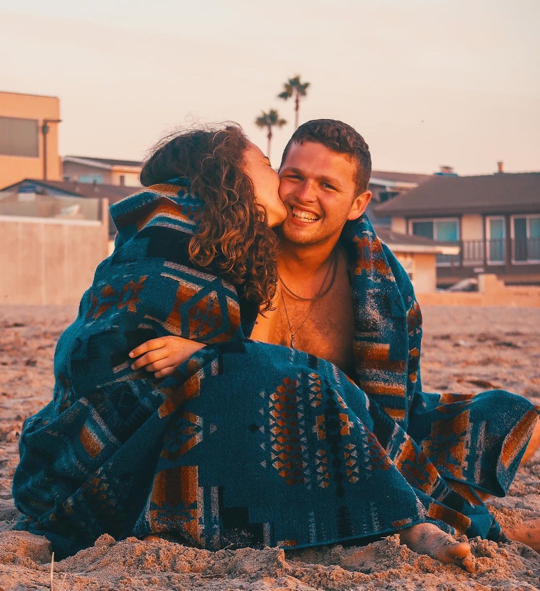 Artisan-Made Southwestern Queen-Sized Blanket - Andes Ocean