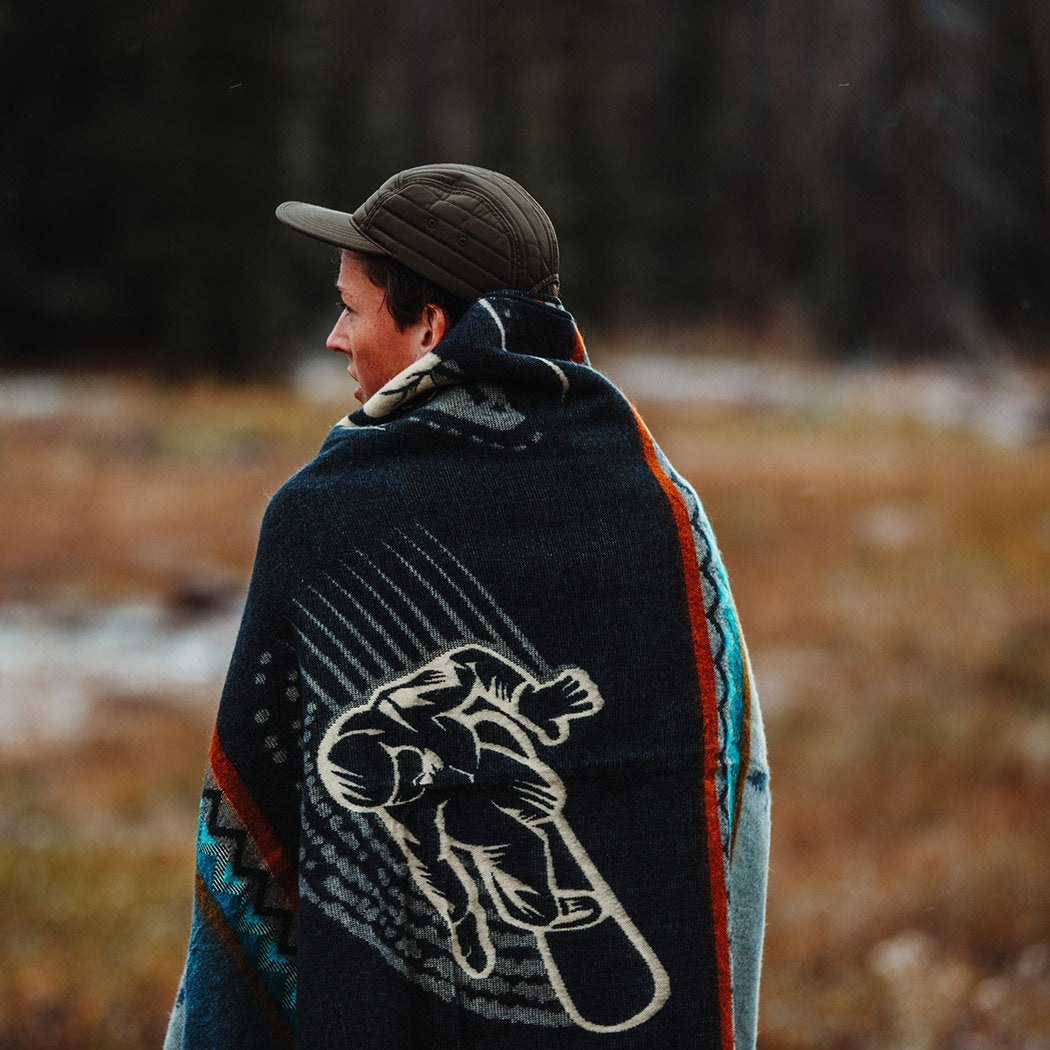 Artisan Winter Blanket - Lone Wolf Snowboarder